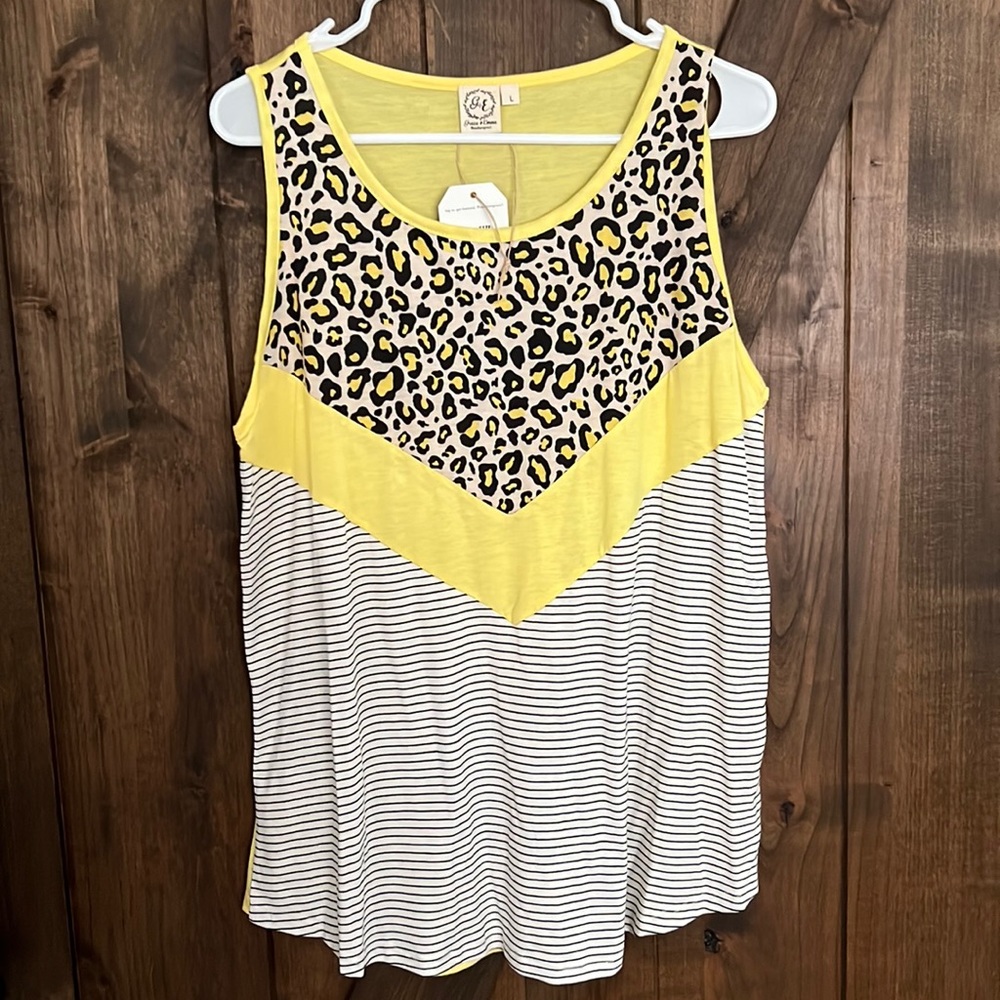 Grace & Emma mix print tank